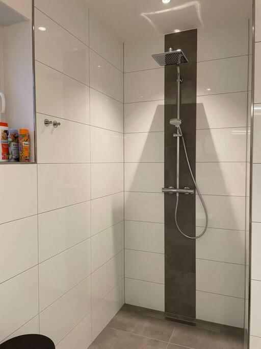 Gemuetliche, Topp Ausgestattete Ferienwohnung 班恩 外观 照片